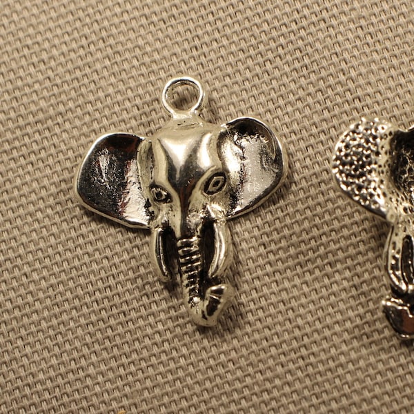 Elephant Head 26mm Antique Silver Tone 2D Safari Animal Charms - 0106