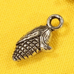 Ear of Corn 15mm Antique Silver Tone 3D Food Charms - 0650