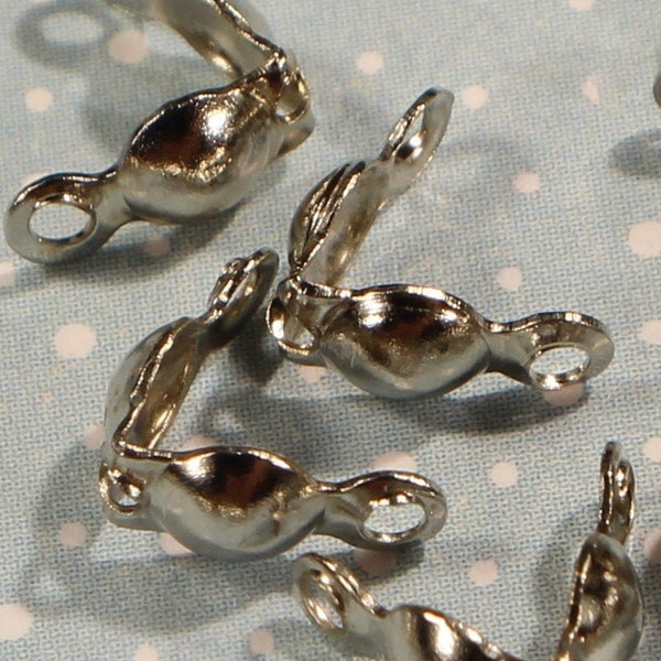 Knot Cover 8mm Antique Silver Tone Iron Based Clamshell Style with Two Closed Bails Bead Tip Jewelry Findings - 1063