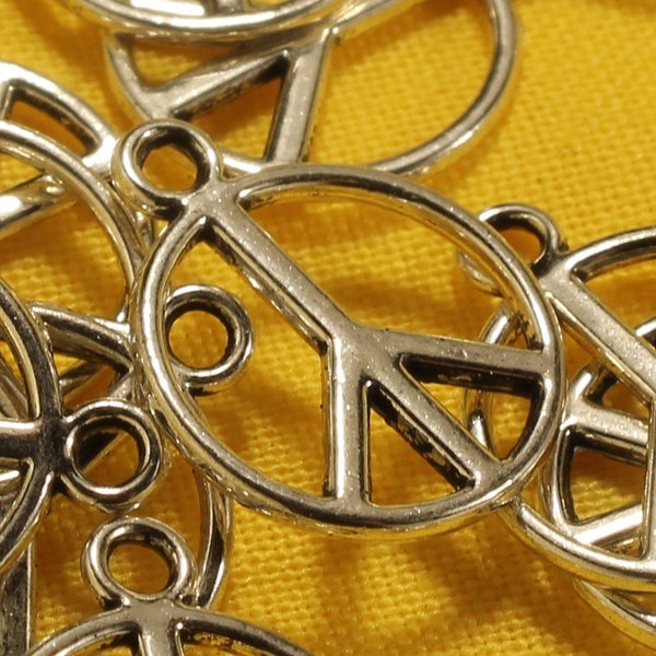 Peace Sign 15mm Die Cut Antique Silver Tone Double Sided Friendship Charms - 0204