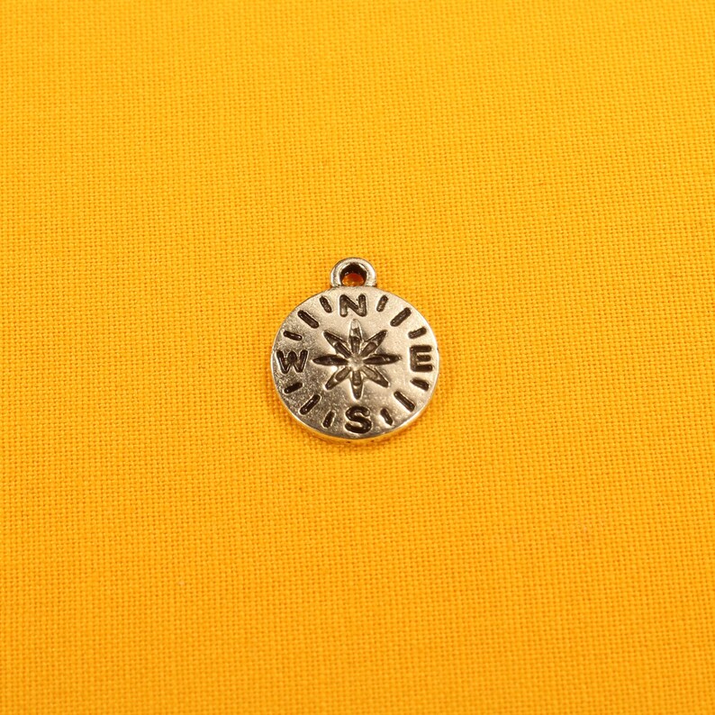 Small Compass 17mm Antique Silver Tone Single Sided Travel Navigation Charms 0240