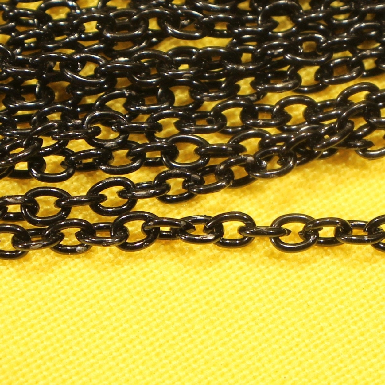 ブラック 3 mm x 2.5 mm ケーブルリンク 鉄系合金チェーン 