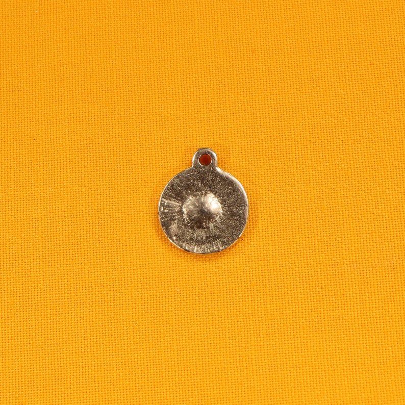 Small Compass 17mm Antique Silver Tone Single Sided Travel Navigation Charms 0240