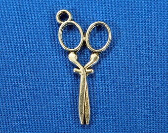 Simple Scissors 29mm Antique Silver Tone 3D Sewing Quilting Charms - 0389