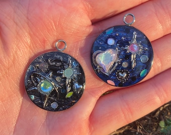 Y2K inspired necklaces - star necklace - butterfly necklace - spacecore charm - pastel goth - cyberpunk aesthetic jewelry - iridescent resin