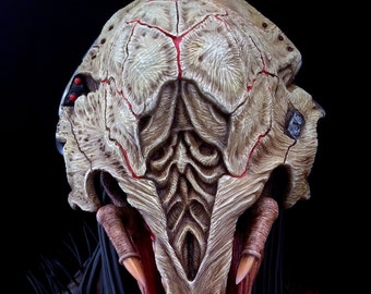 Hand-Sculpted Feral Predator Bust | Resin Movie Sculpture