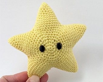 Crocheted SUPER MARIO STAR 100% cotton, Amigurumi soft toy plushie Super Mario star. Small size. Worldwide shipping