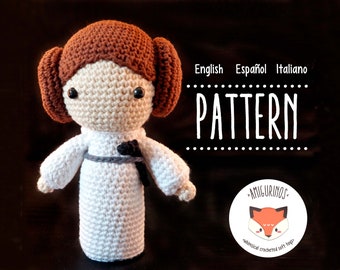 PDF Crochet Warrior Princess Amigurumi Pattern - Intergalactical Princess doll - Detailed phototutorial in english, español, italiano