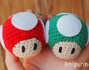 Crocheted Nintendo Super Mario Mushroom 100% cotton, Mini Amigurumi stuffed Super Mario Mushroom keyring size. Worldwide shipping