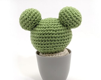 Crocheted Cactus with pot, Amigurumi plushie Cactus. Housewarming gift, Homedecor, Desk plant. Small size. Ready to ship worldwide