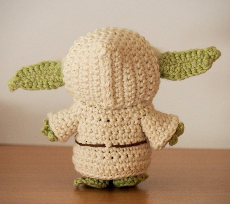 PDF Crochet Chibi Alien Amigurumi Pattern Detailed phototutorial in english, español, italiano image 6