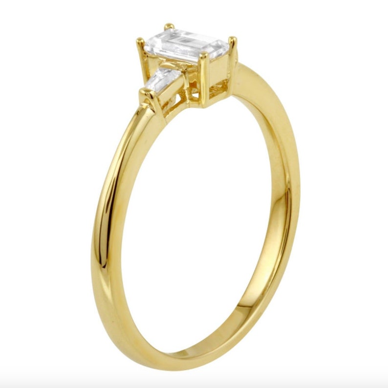 Womens 14k Yellow Gold CZ Baguette Three-Stone Wedding Engagement SIZE 6.5