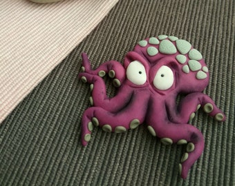 Serious Octopus / polymer clay brooch