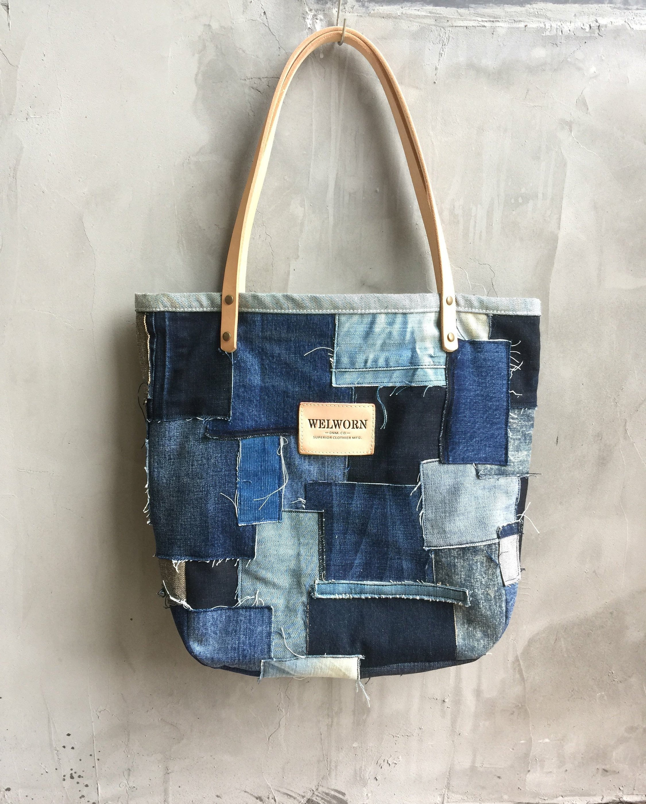 バッグ・カバンその他 DENIM PATCH WORK CLASSIC LOGO POUCH Recycled Patch Worked Denim Shopping Bag, Denim Shoulder Bag