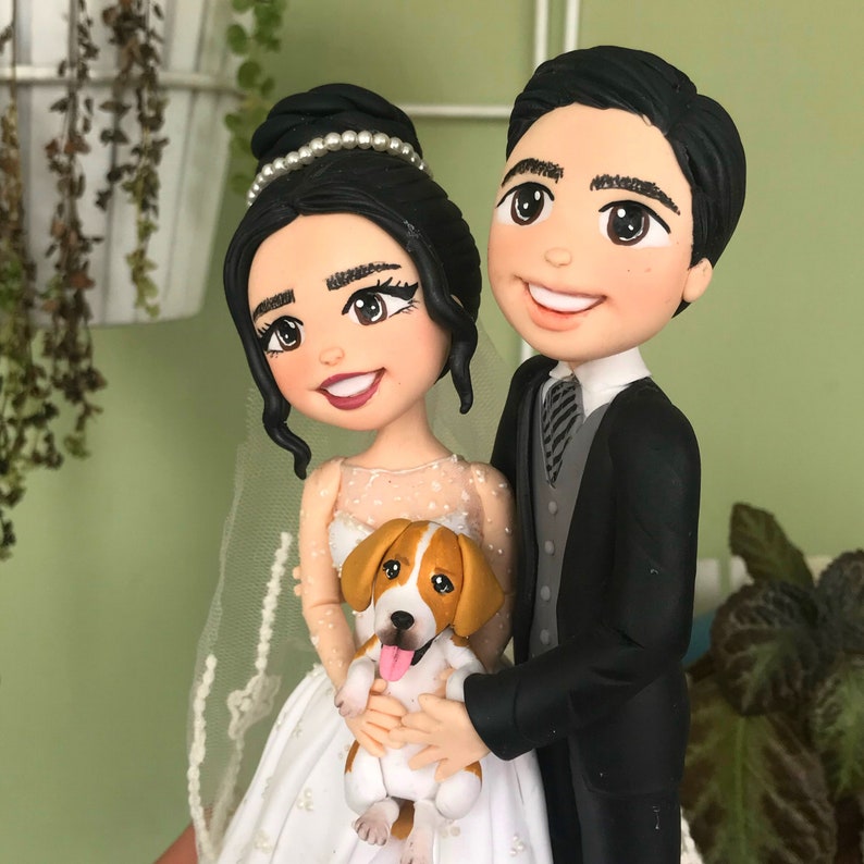 Fully Personalized Wedding Cake Topper Figurines - Bride and Groom ...