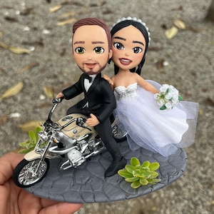 Fully Personalized Wedding Cake Topper- Figurines- Bride and Groom Figurines - Personalized wedding gift - Clay Cake Topper and Keepsake