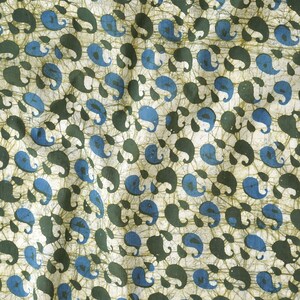 Paisley / Batik / Cotton Cloth / Block-Printed Fabric / Wax Resist Printed with Hand-Carved Wooden Blocks