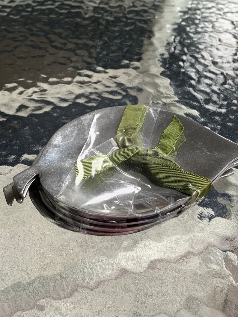 Vintage Set of 4 Crate and Barrel Metallic Leaf Appetizer Plates