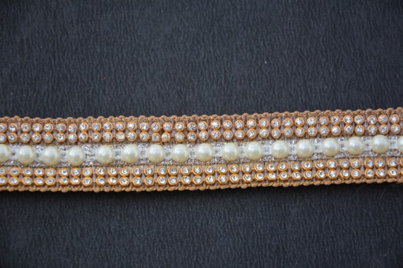 Bordure dentelle en vrac garniture de dentelle Bordure d’or, or Kundan dentelle, perle, embellissement, artisanat d’approvisionnement, ruban, Sari Border, Pierre travail Trim, dentelle indienne, vente en gros 0ccc07 Bordure dentelle en vrac garniture de dentelle Bordure d’or, or Kundan dentelle, perle, embellissement, artisanat d’approvisionnement, ruban, Sari Border, Pierre travail Trim, dentelle indienne, vente en gros 0ccc07