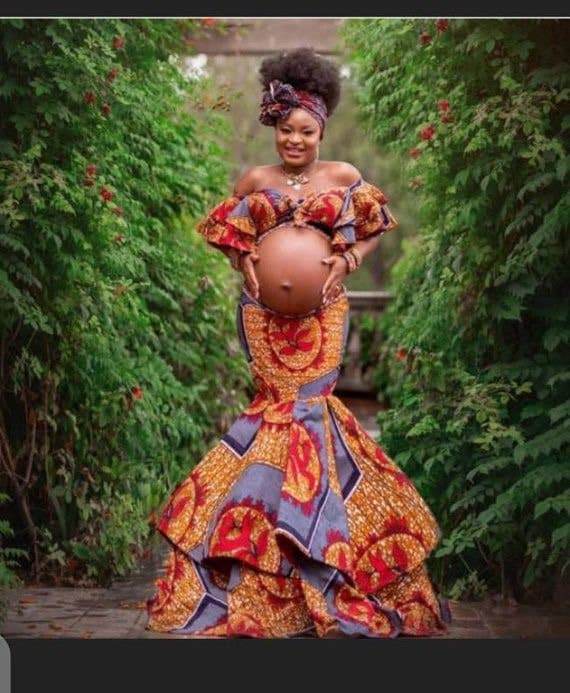 African Couples Matching Maternity Outfit for Photoshoot, African