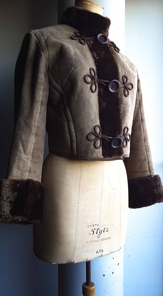 Vintage 70's sweet CROPPED SHEEPSKIN JACKET