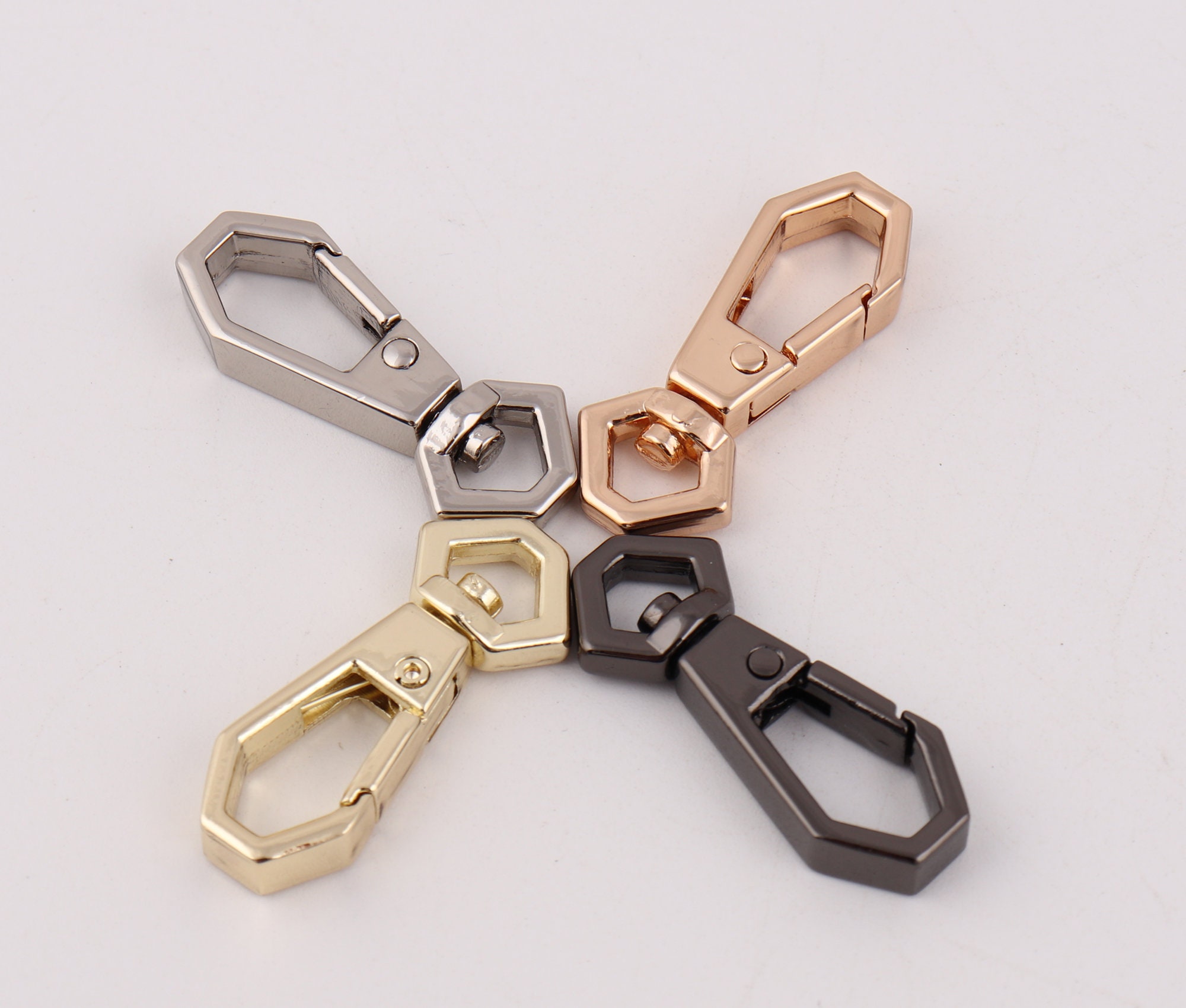 swivel trigger clasp