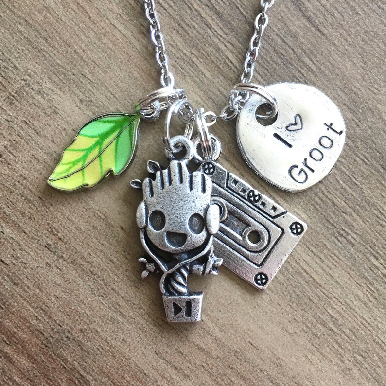 Marvel Movie Necklace for Women Guardians of the Galaxy Jewelry I Heart Baby Groot Necklace I am Groot
