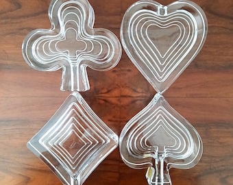 Arnolfo Di CAMBIO askfat designade av C.Castel från 1970-talet