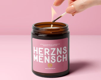 Bayerische Duftkerze "Herznsmensch" aus Rapswachs und naturreinen ätherischen Ölen zum Muttertag oder als kleines Dankeschön - süßer Duft