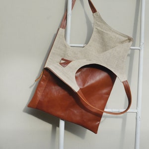 BRIA Rechteckige Tragetasche / Rechteckige Tragetasche aus Leder / Assymetrische Tragetasche / Minimalistische Tragetasche / Mittelgroße Schultertasche