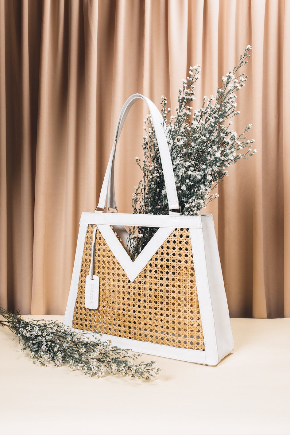 【PORTERNA】Woody rattan tote bag Large Woody Basket | White Timeless Essential | Chloé UK