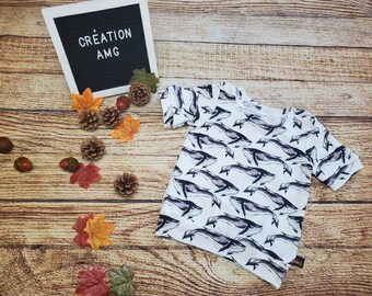Whales evolving short sleeve sweater
