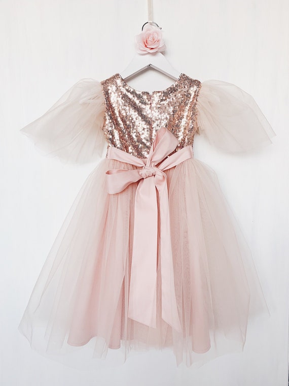 girl gold dress sequins