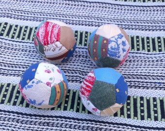 CLUSTERS of MEDIUM sized Harlequin BALLS. With Drawstring Jute Bag.