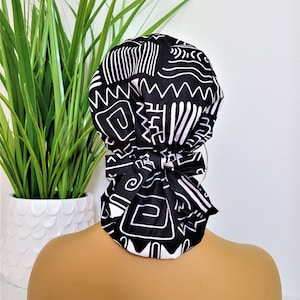 Satin Lined Ankara Fabric Scrub Cap: Ponytail Hat with Buttons