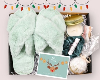 Holiday self care gift box - Christmas gift box - Gift box for women - Winter gift box - Christmas care package - Holiday gift box (XSI2)