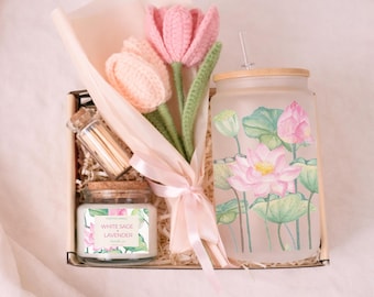 Hug in a Box Mothers Day Gift, Happy Mothers Day Gift Basket, Cozy Gift Set for Mom, Care Package For Mom, Gift Basket for Women, Grandma