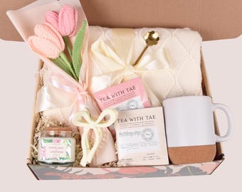 Thinking of You Gifts for women Gifts Care Package for her, Self Care Basket, Blanket Gift Box, Spa Basket Birthday Gift Cheer Up