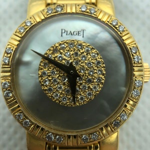 Vintage Piaget Dancer Ladies 18k Gold Watch