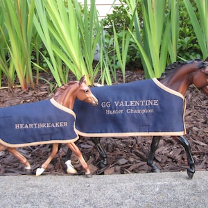 GG G.G. VALENTINE & HEARTBREAKER set embroidered blanket for Breyer show hunter mare foal horse champion model horse