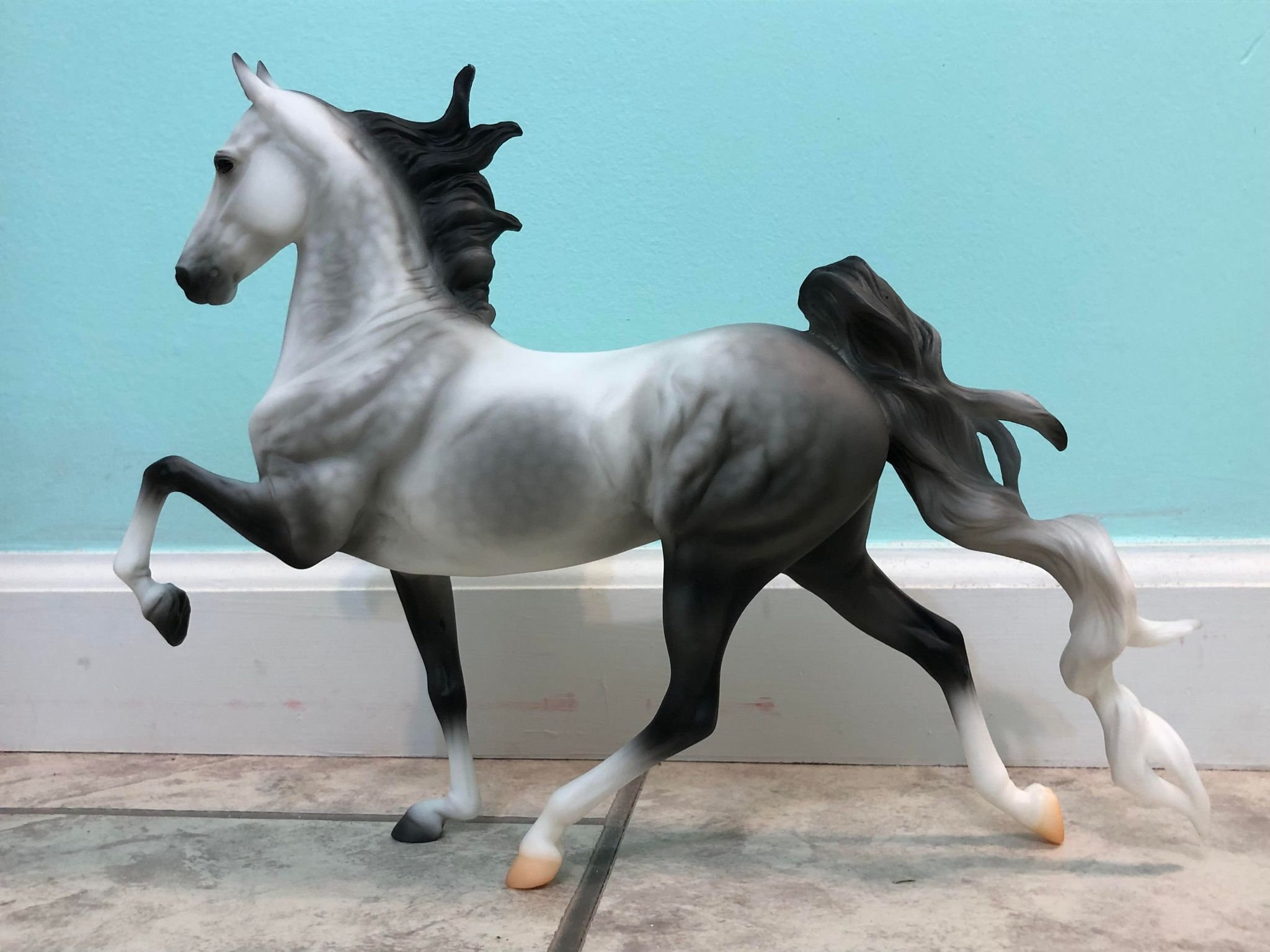 Breyer Grey Saddlebred Breyer Grey Saddlebred