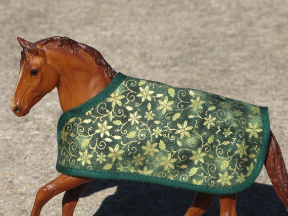christmas breyer horse