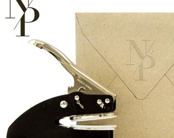 Embossing pliers with initials / embossing stamp letters / embossing initials / embossing stamp paper / blind embossing motif Hamburg