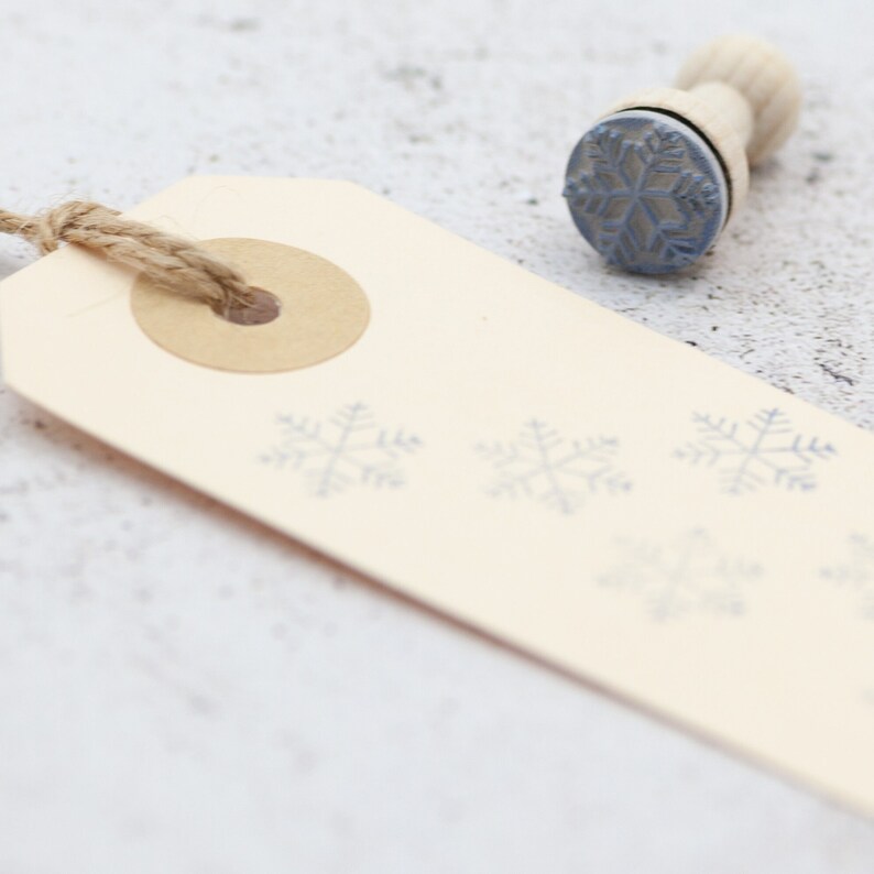 Stempel Schneeflocke // Ministempel Eiskristall /Kleiner Stempel Weihnachten Bild 2