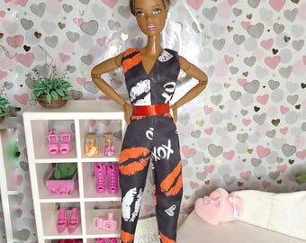 Black and red jumpsuit for 1:6 fashion dolls