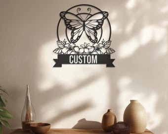 Arte de pared de metal con mariposas personalizado: letrero floral con nombre personalizado, decoración natural moderna para dormitorio, jardín o regalo de aniversario.