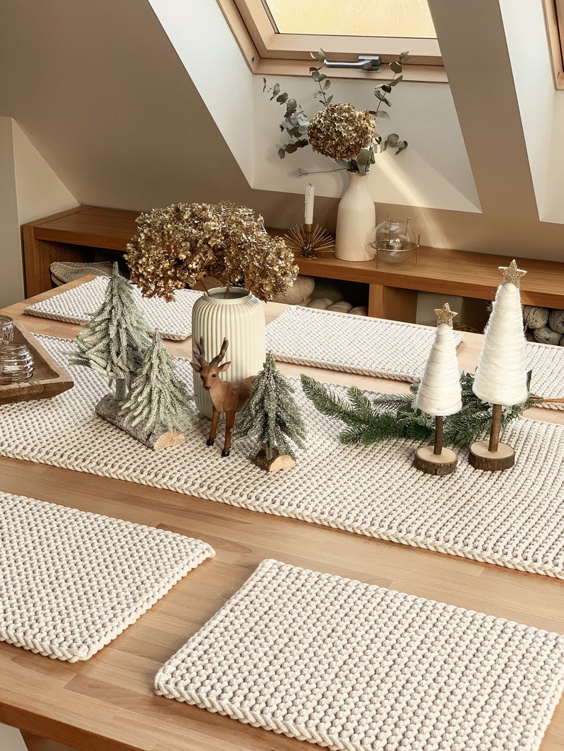 Table Runner natural knitted table decoration, living room table decoration, tread image 4