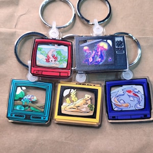 Retro TV Animal Habitat Keyrings - Chameleon, Koi, Bearded Dragon, Jellyfish, Axolotl - Double-Sided 1.5" Acrylic Keychains