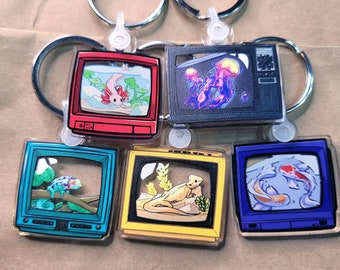 Retro TV Animal Habitat Keyrings - Chameleon, Koi, Bearded Dragon, Jellyfish, Axolotl - Double-Sided 1.5&quot; Acrylic Keychains