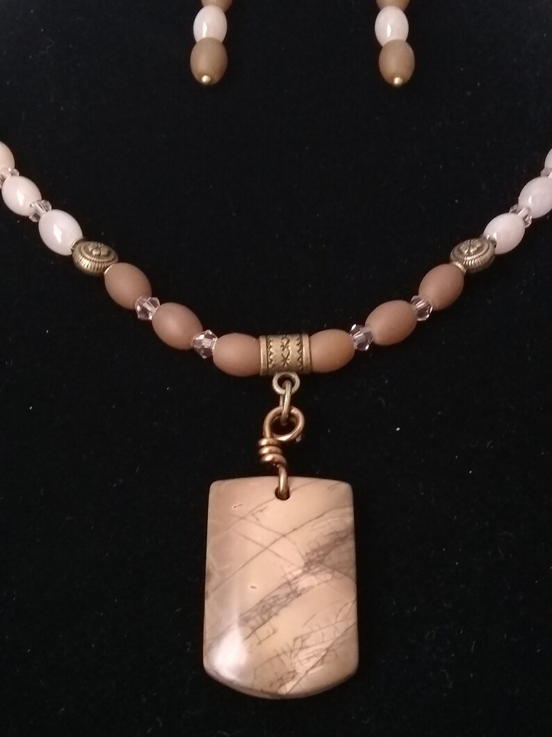 Jasper Pendant Beaded Necklace Set